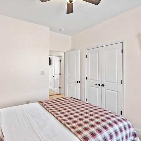 Bear Pass Is A 3 Bed 2 Bath Craftsman Style Home Located Within Walking Distance To Dt Gatlinburg Esterno foto
